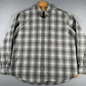 32 Bar Blues Mens XL Plaid Button Down Shirt Long Sleeve Cotton Black White Grey